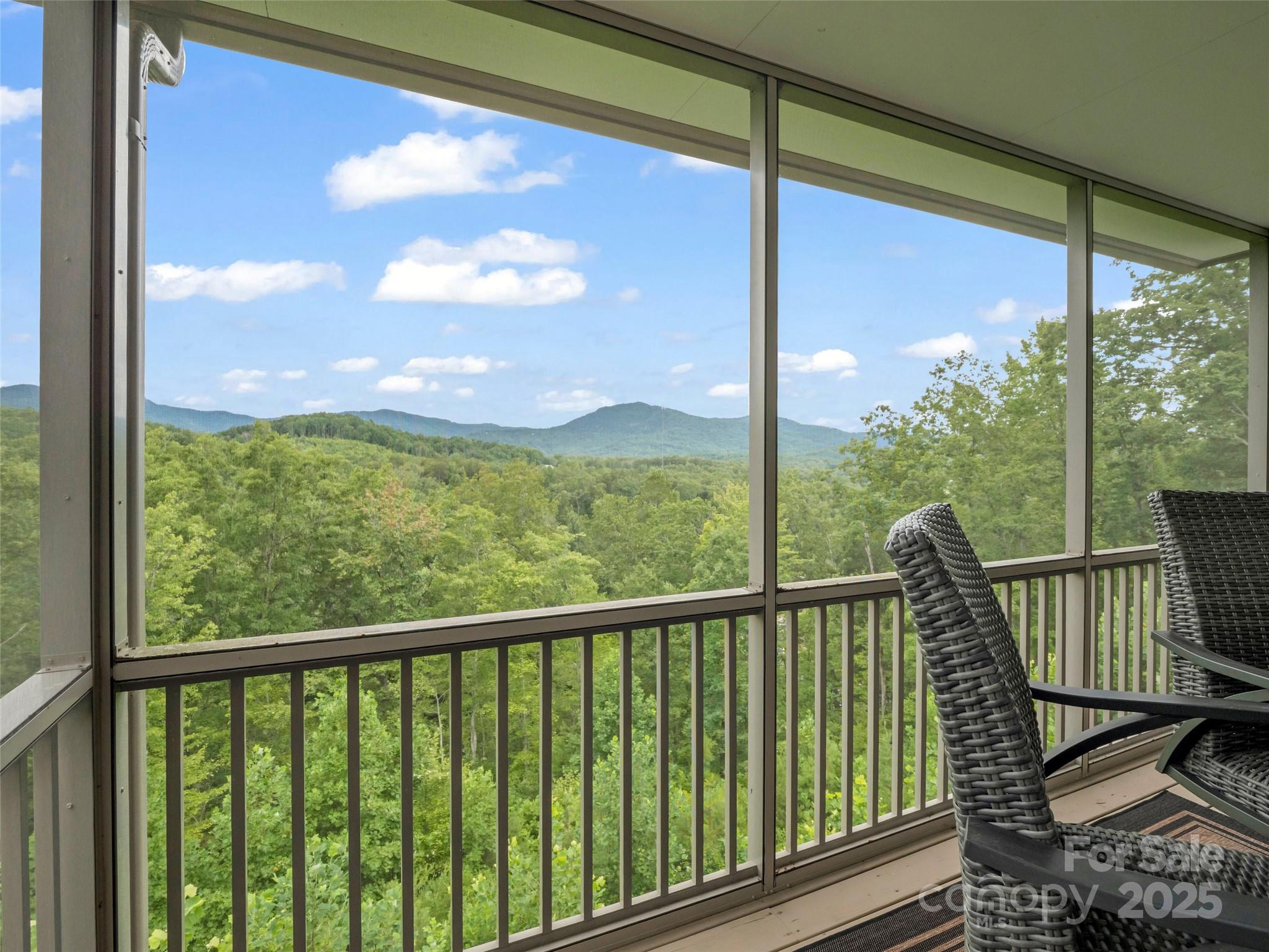 Vista At Bills Mountain - Residential