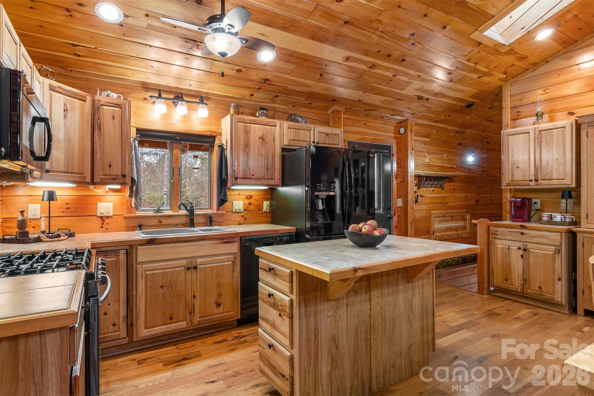 The Preserve at Forest Creek - Residential