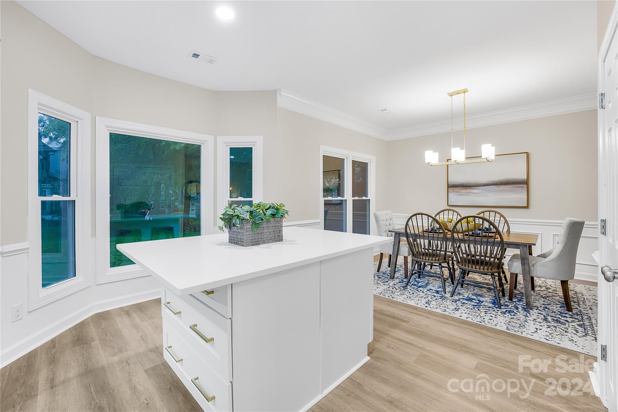 Hunters Gate - Residential