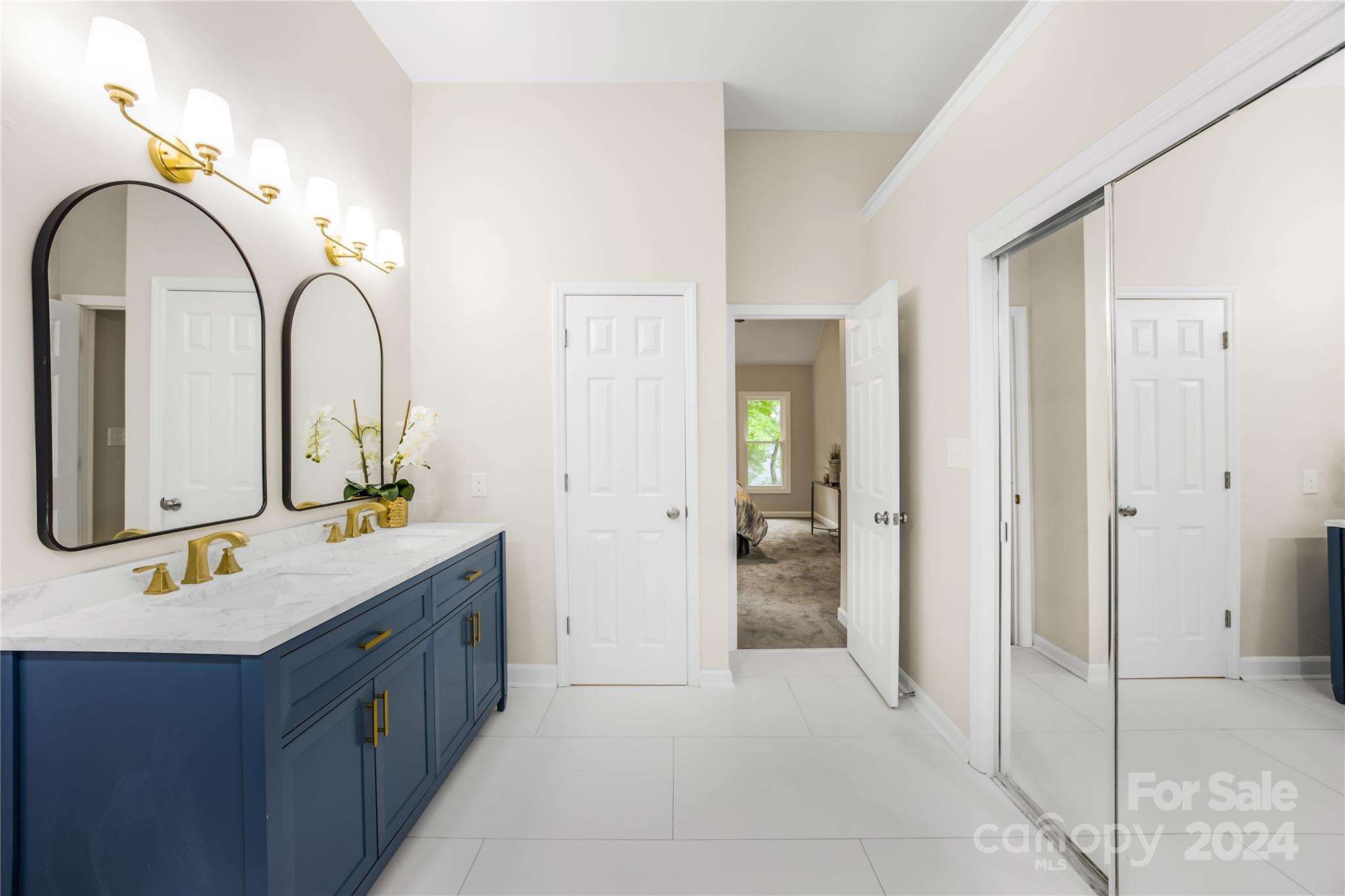 Hunters Gate - Residential