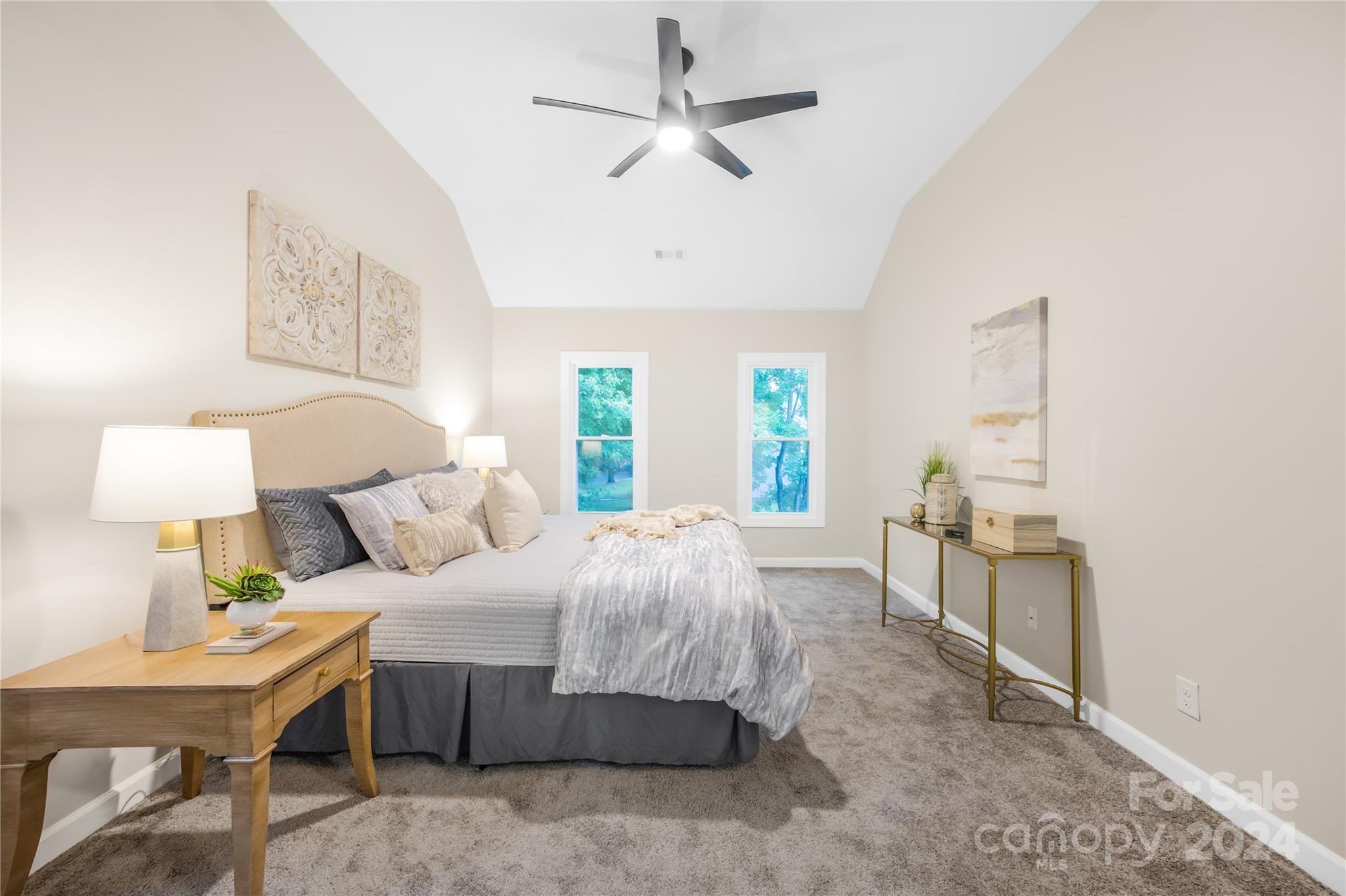 Hunters Gate - Residential