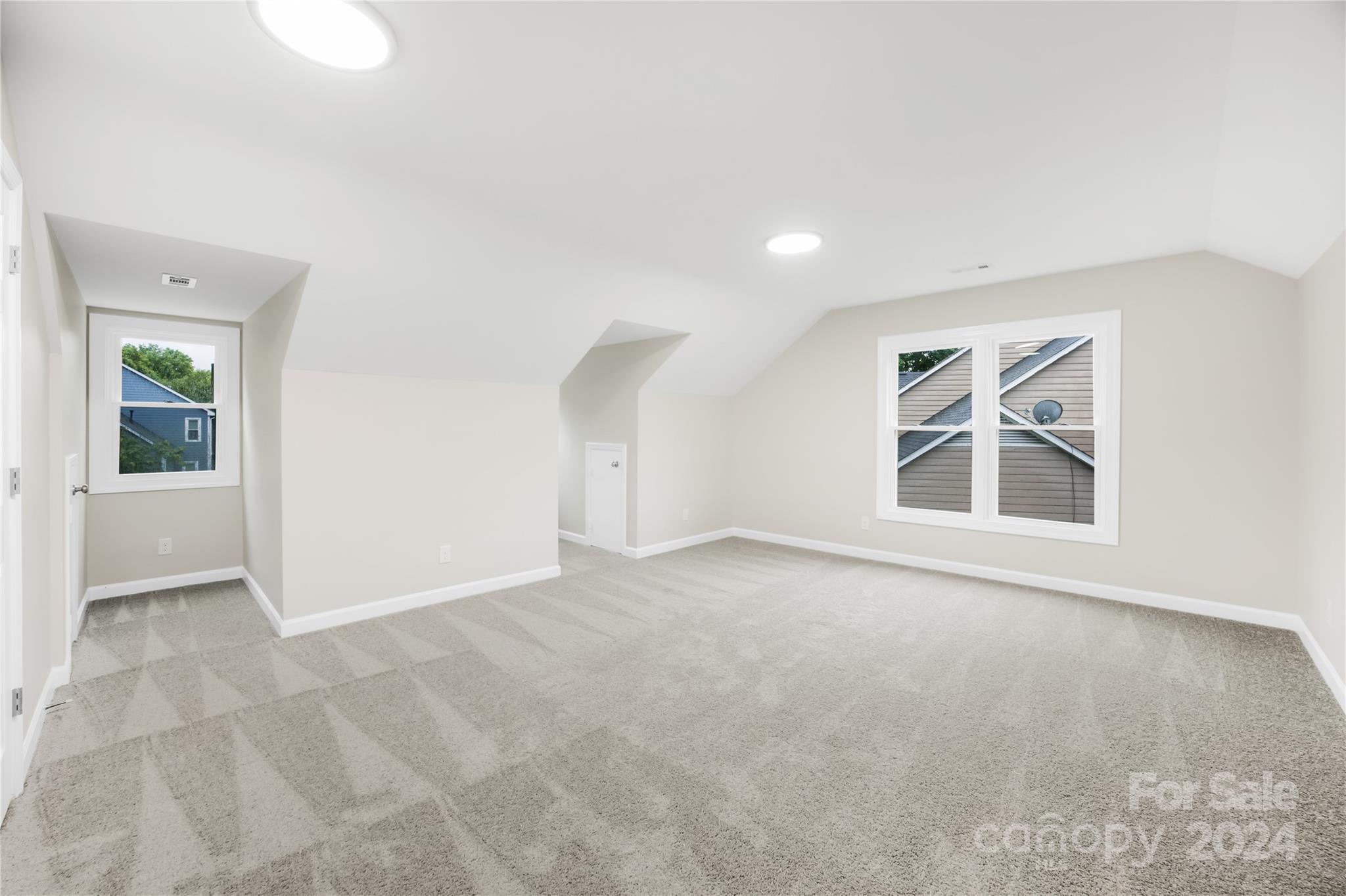 Hunters Gate - Residential