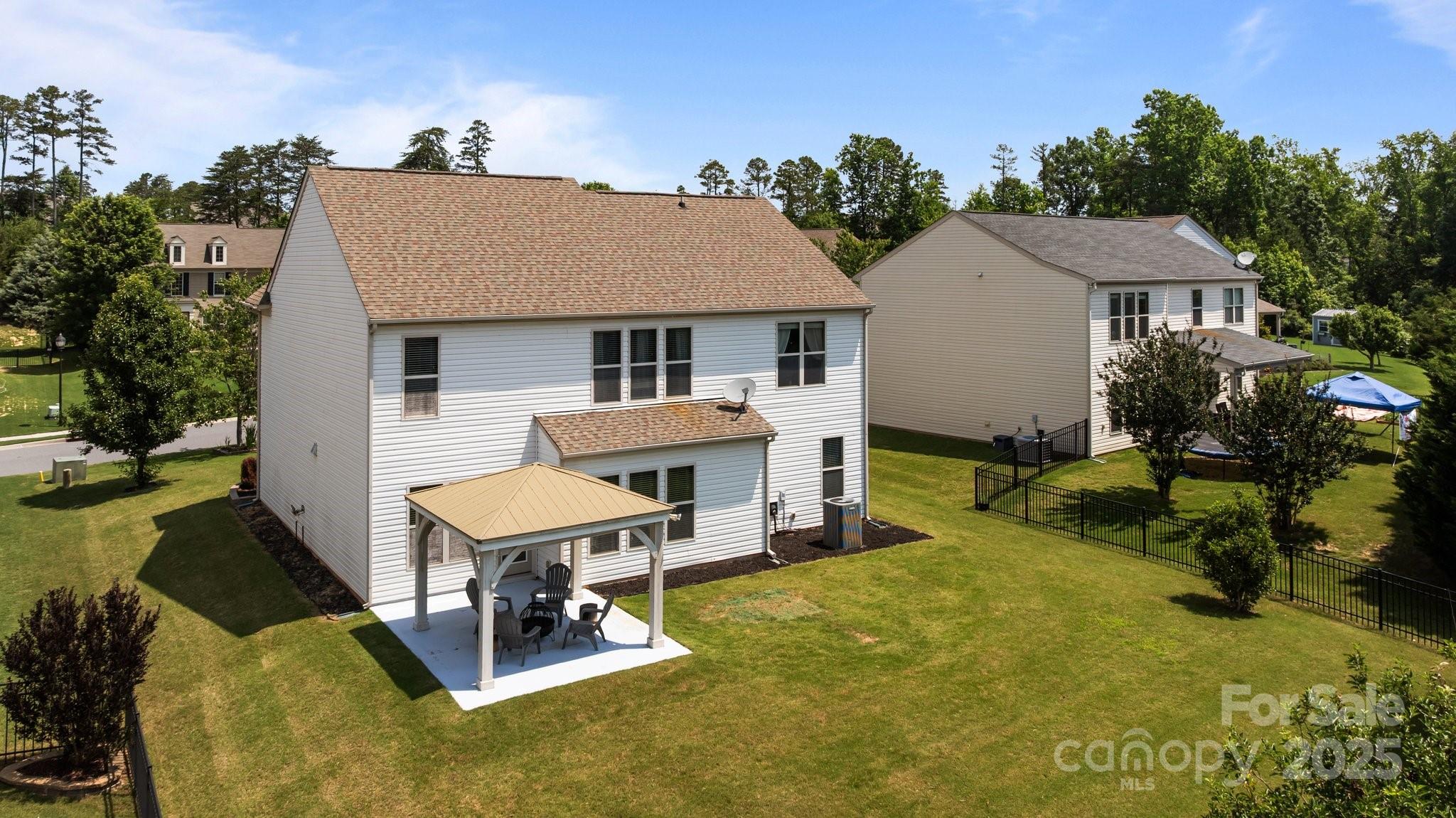 Audubon Lake - Residential