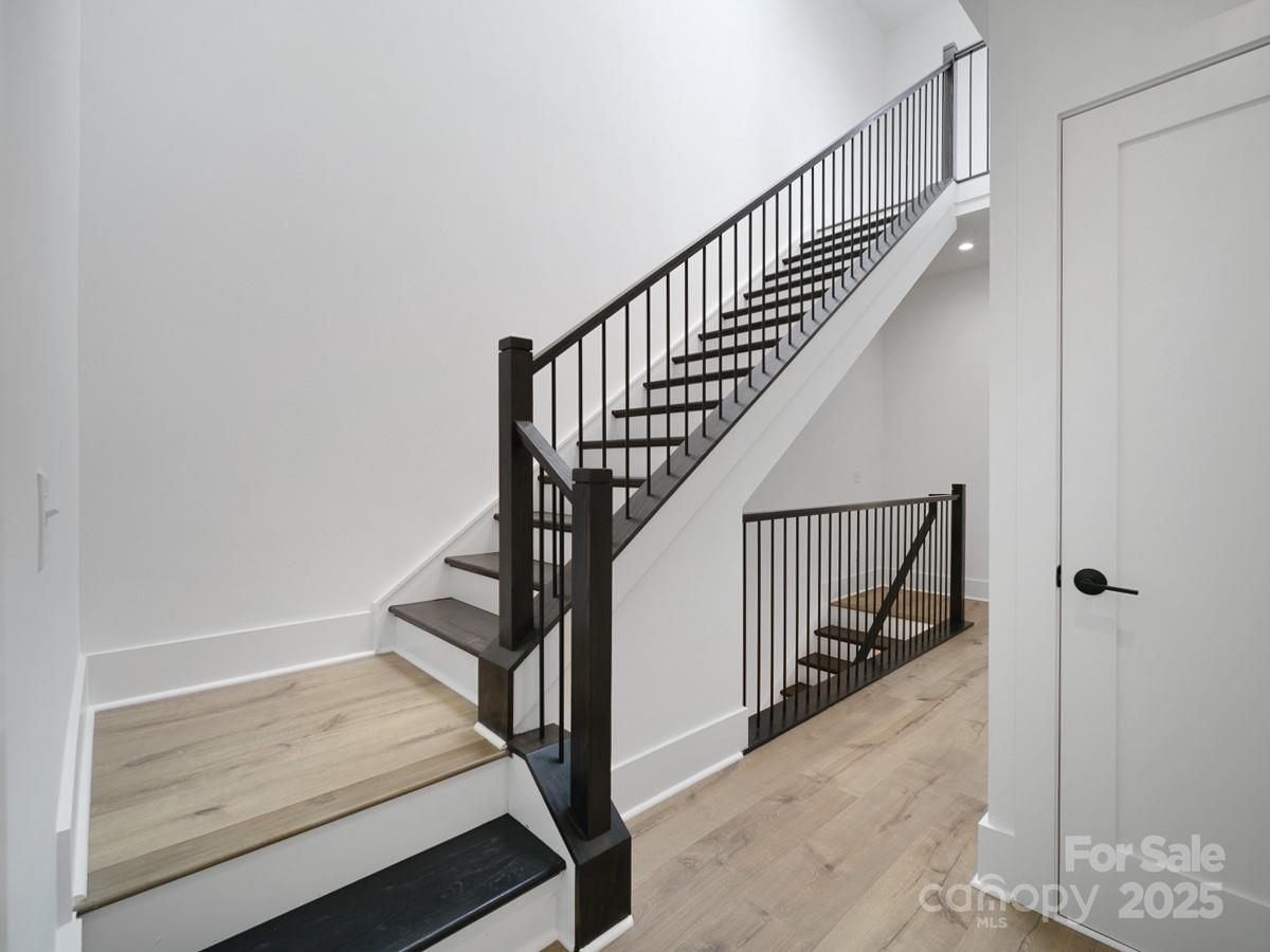 Elizabeth - Residential