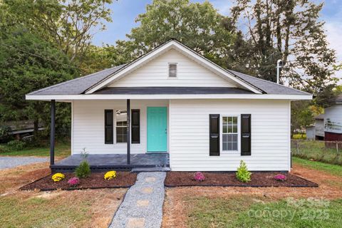 Photo of 1132 Perkins Street, Gastonia, NC 28054 (MLS # 4309178)