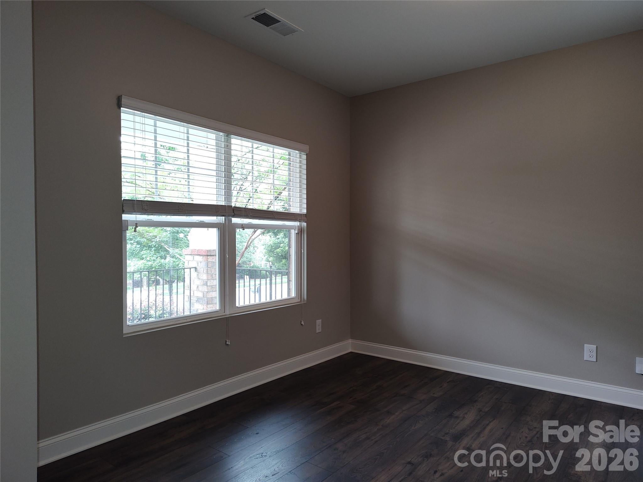 9415 Segundo Lane