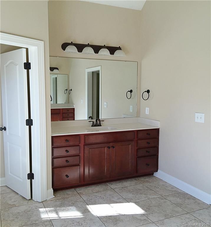 Stoneridge Lakes - Residential