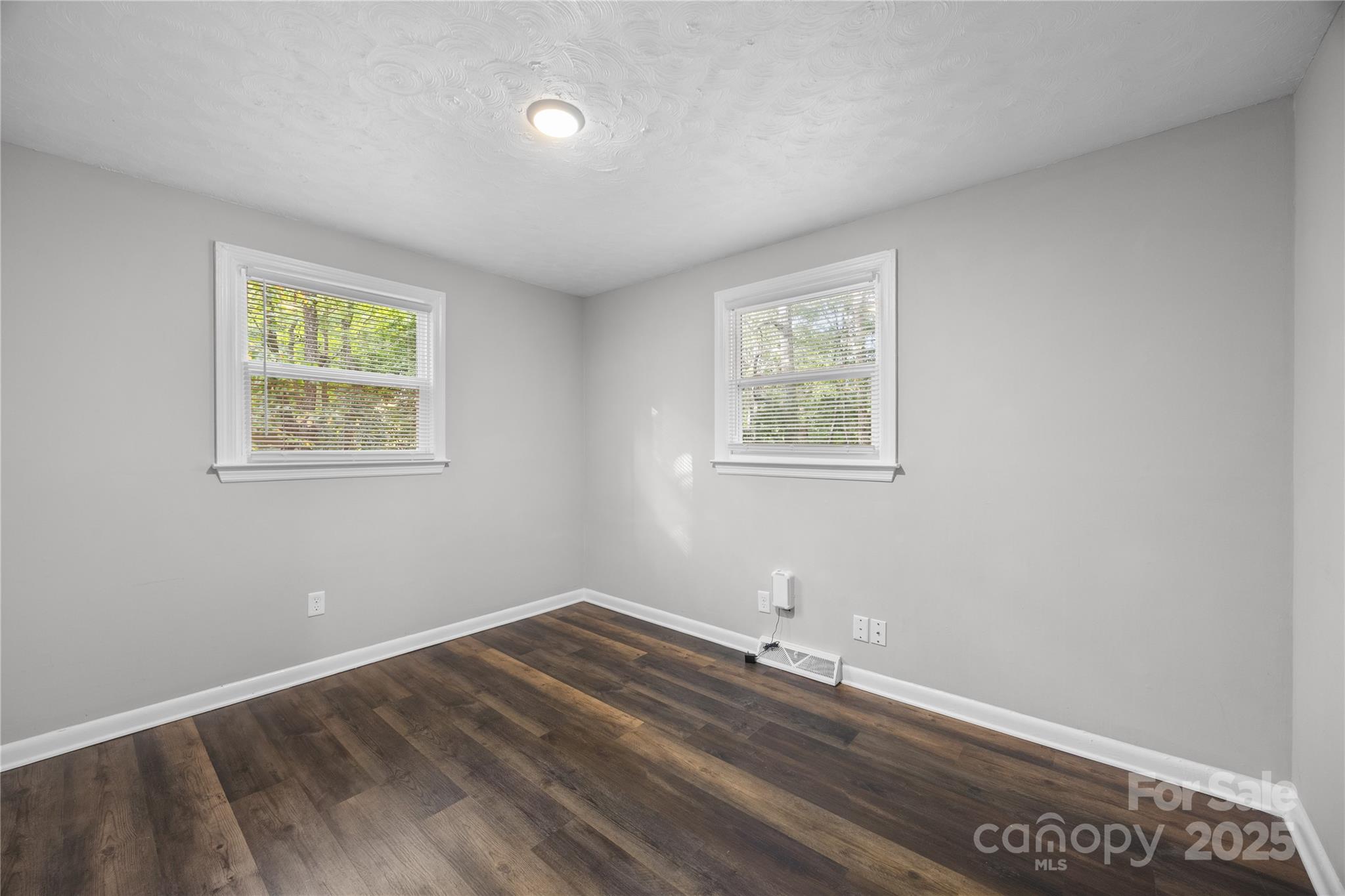 Hillcrest - Residential