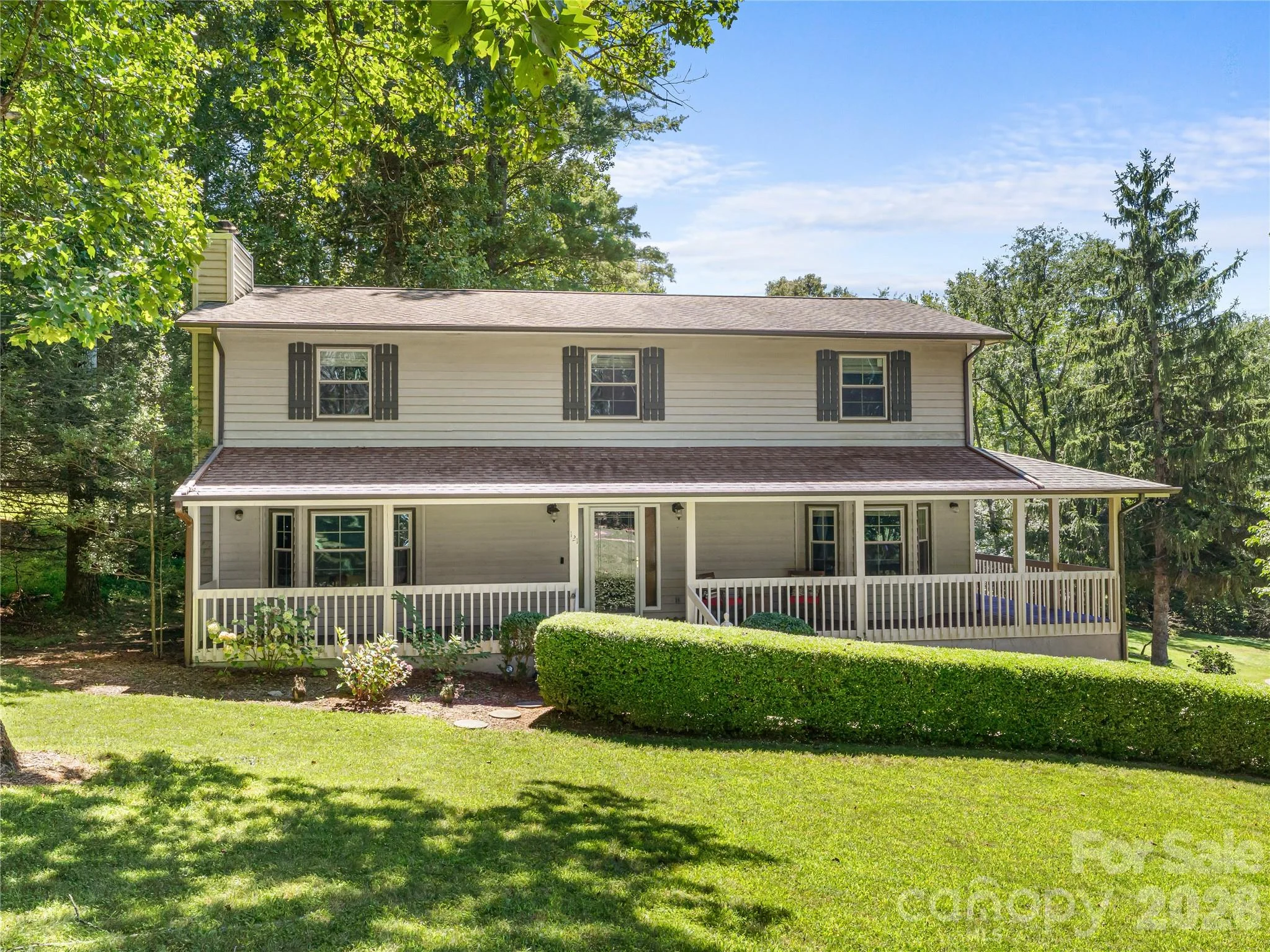 121 Churchill Downs Drive, Fairview, NC, 28730