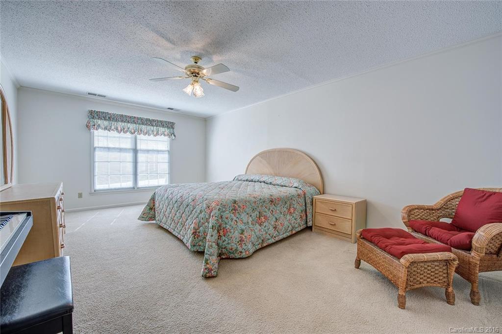 Carlton Commons - Residential