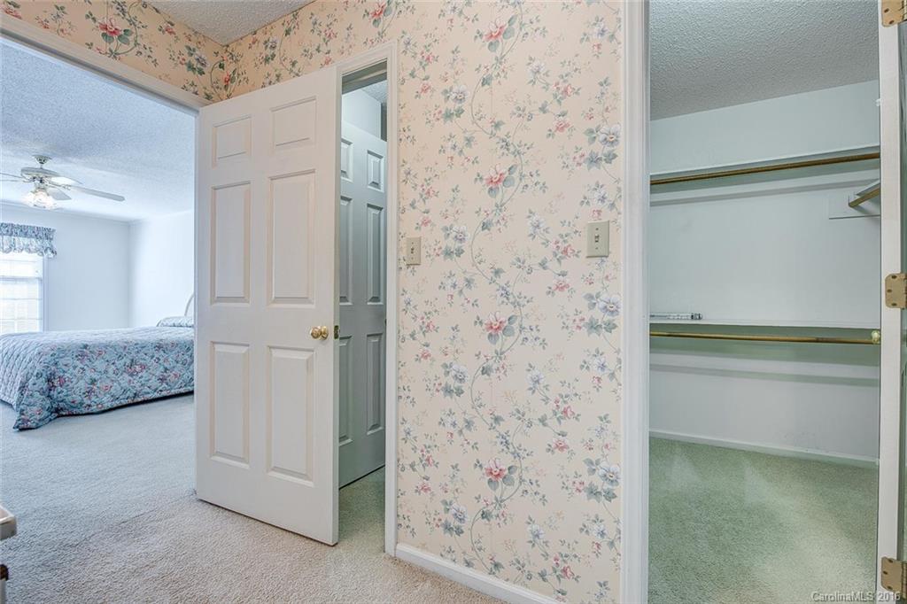 Carlton Commons - Residential