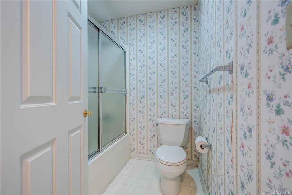 Carlton Commons - Residential