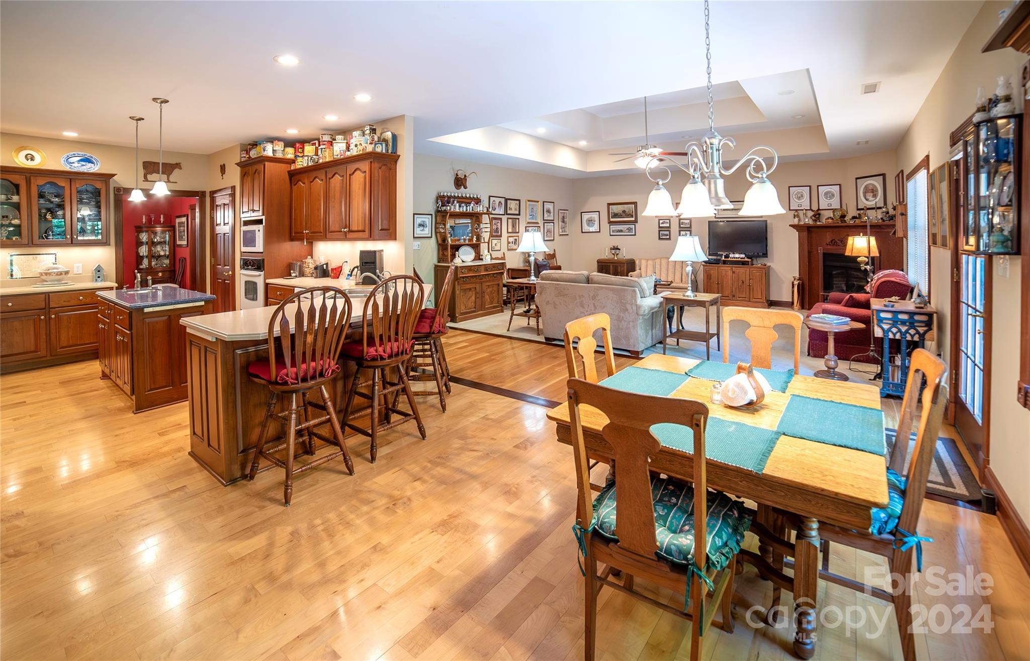 Oak Forest - Residential