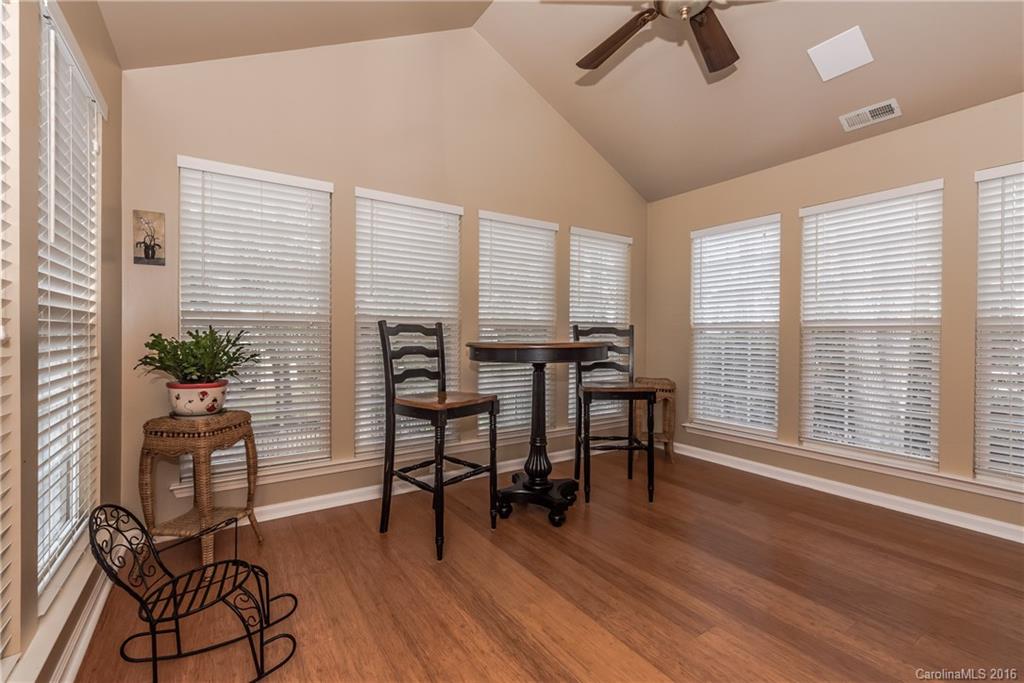 Sunset Point - Residential