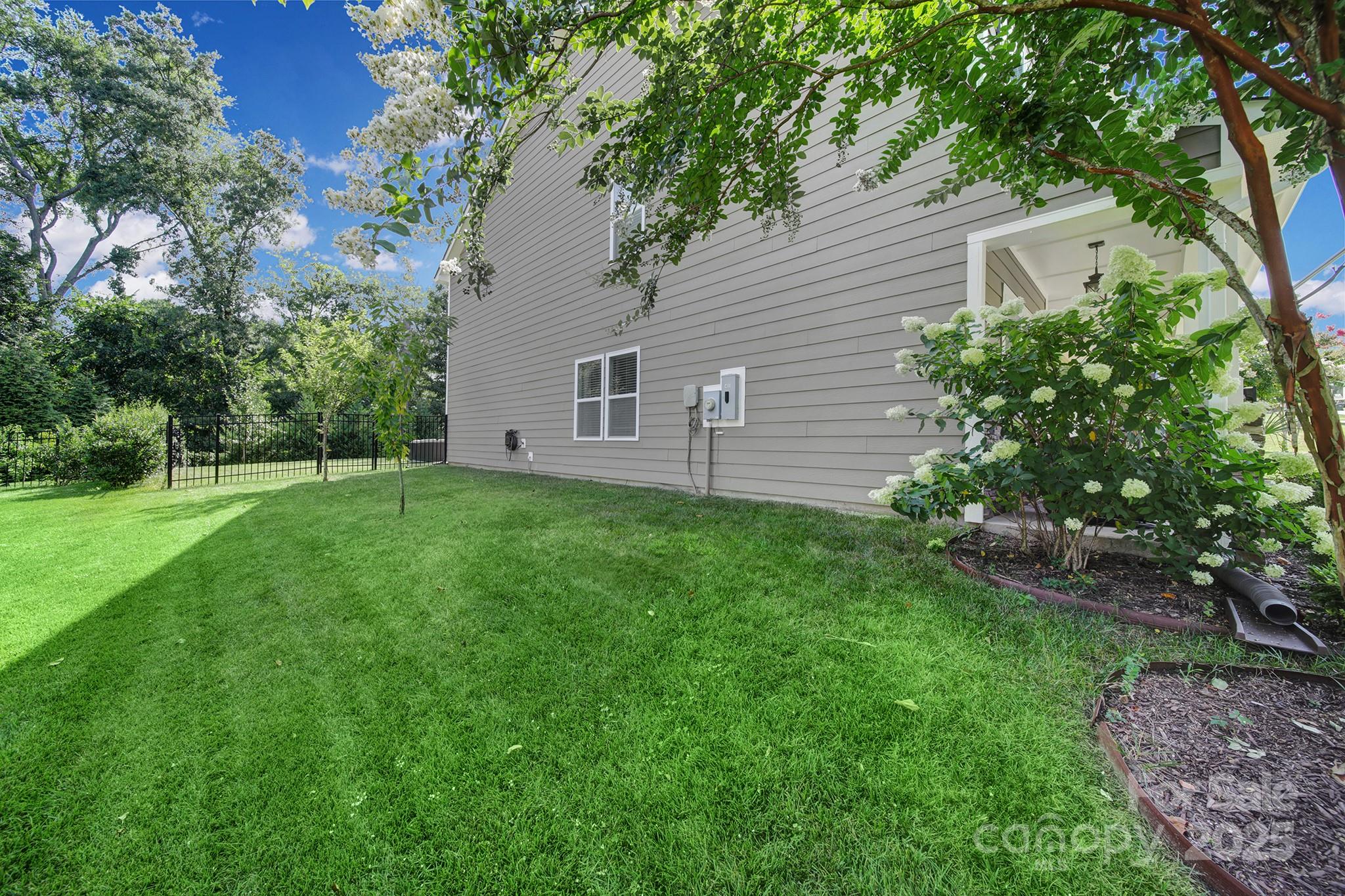 Fox Ridge - Residential