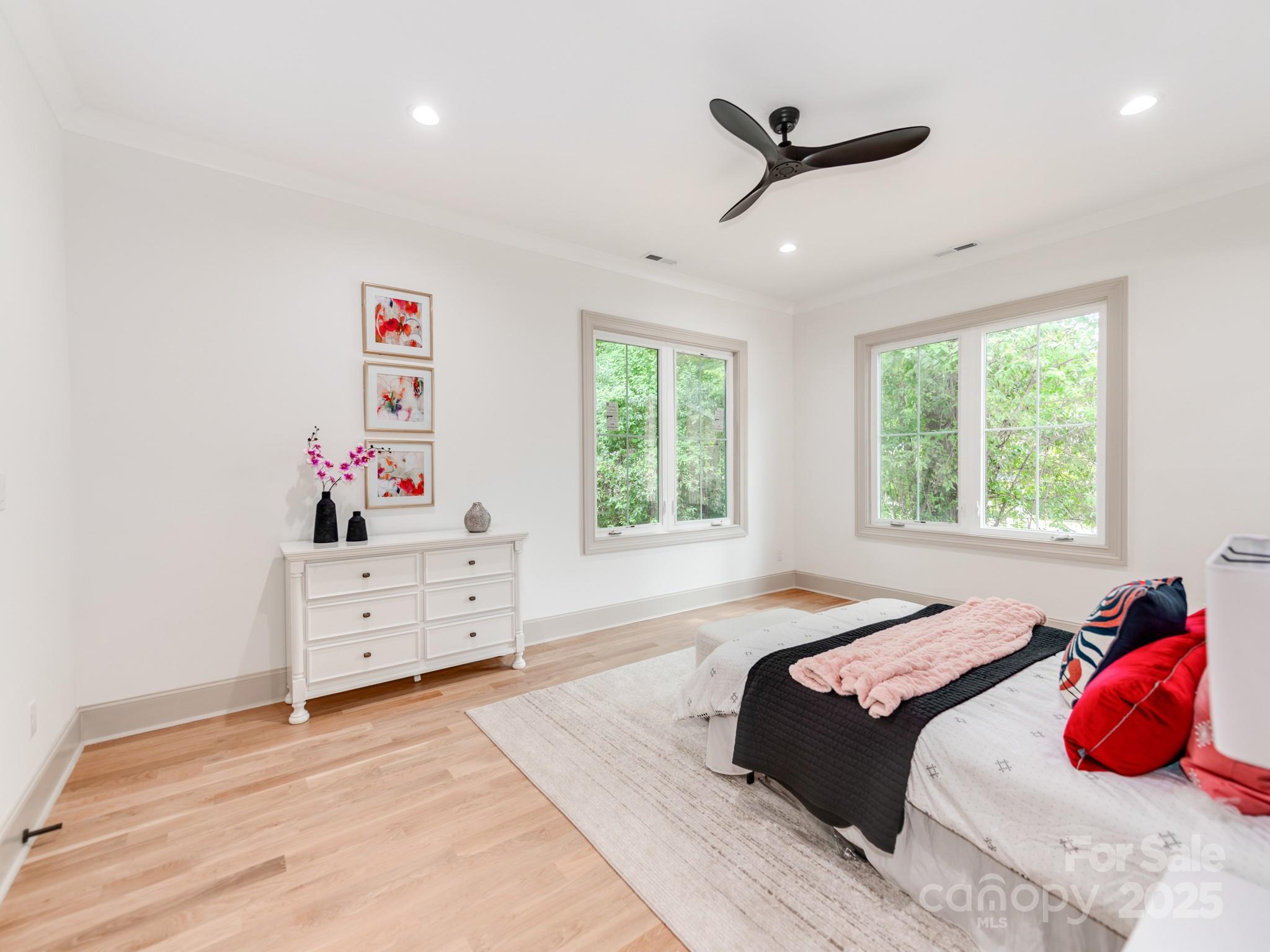 Sherwood Forest - Residential