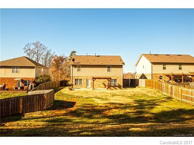 villages of denver - Residential Lease