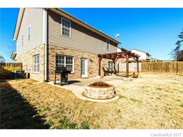 villages of denver - Residential Lease