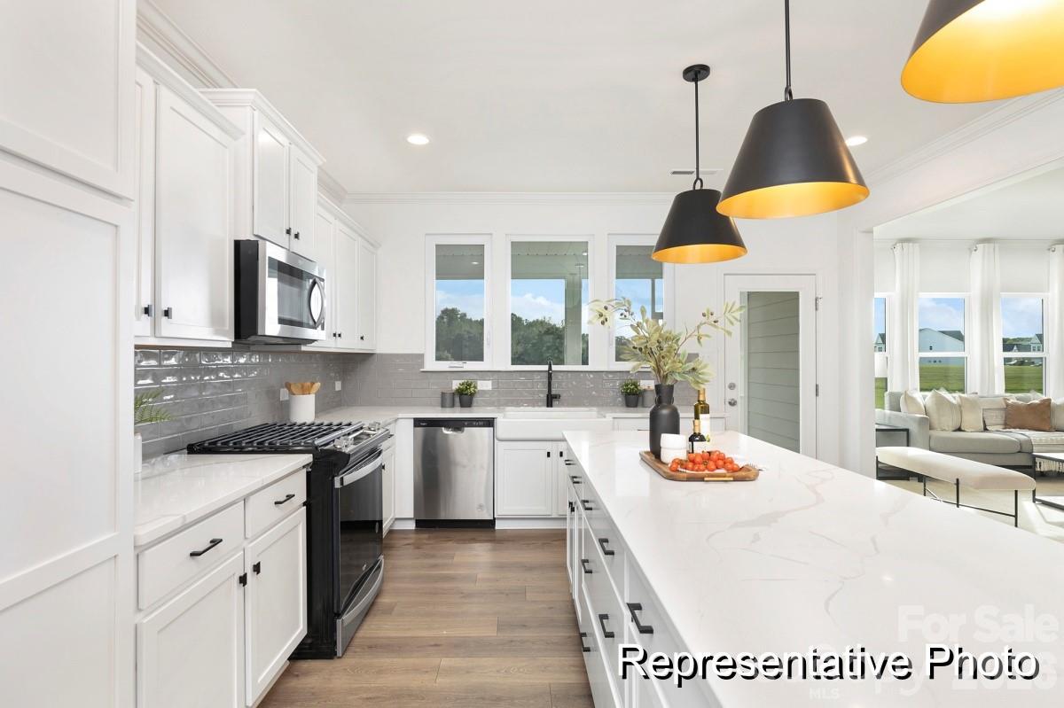 1140 Lorrie Lane 324p