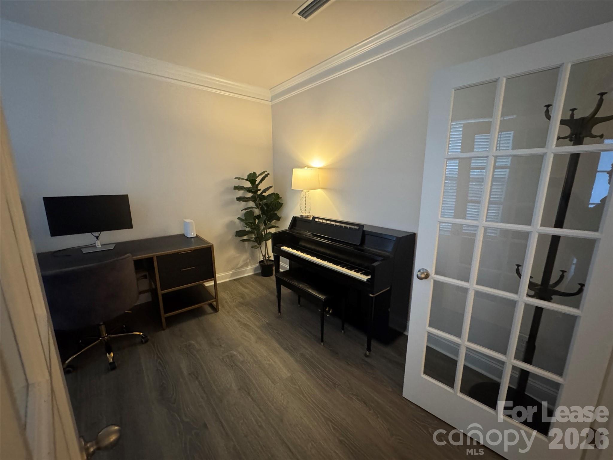 1058 Thoroughbred Drive