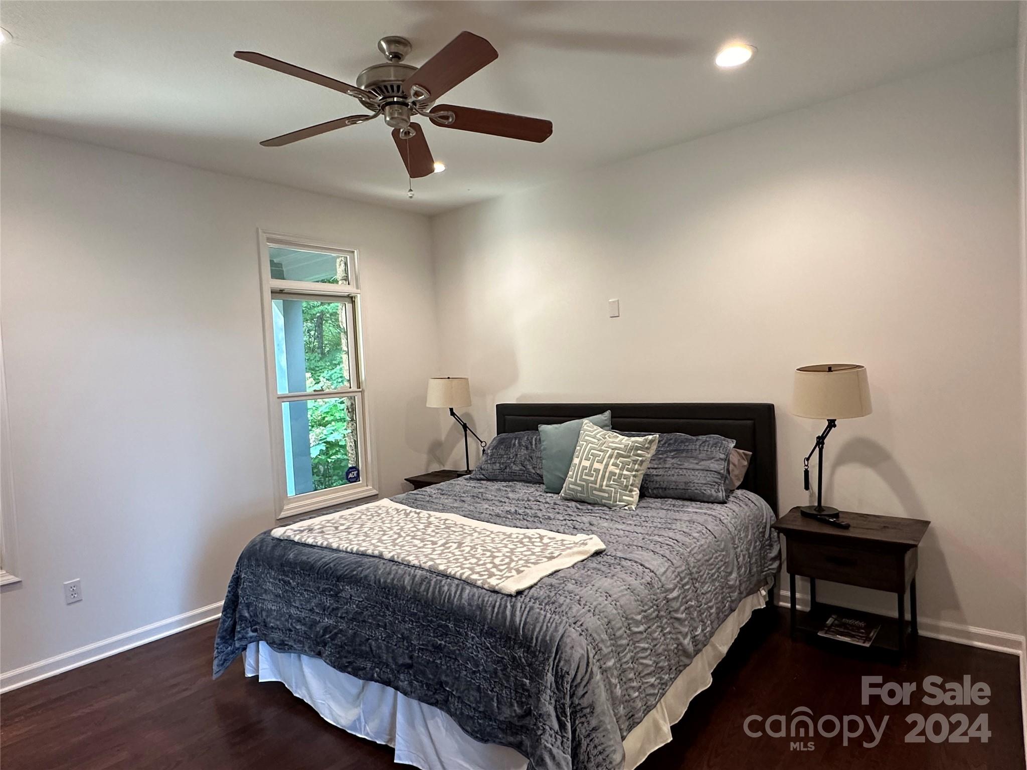 Black Mountain Estates - Residential