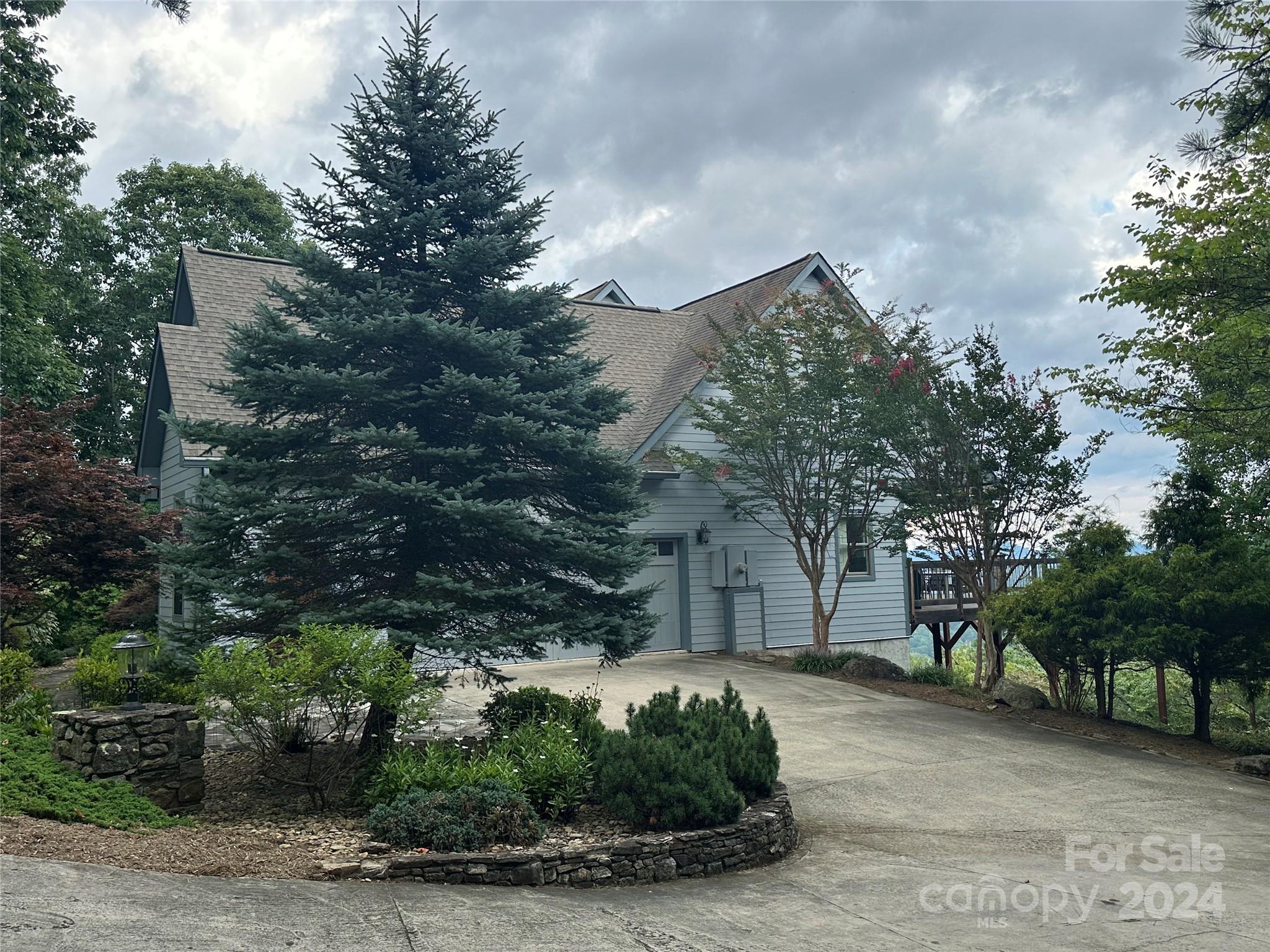 Black Mountain Estates - Residential