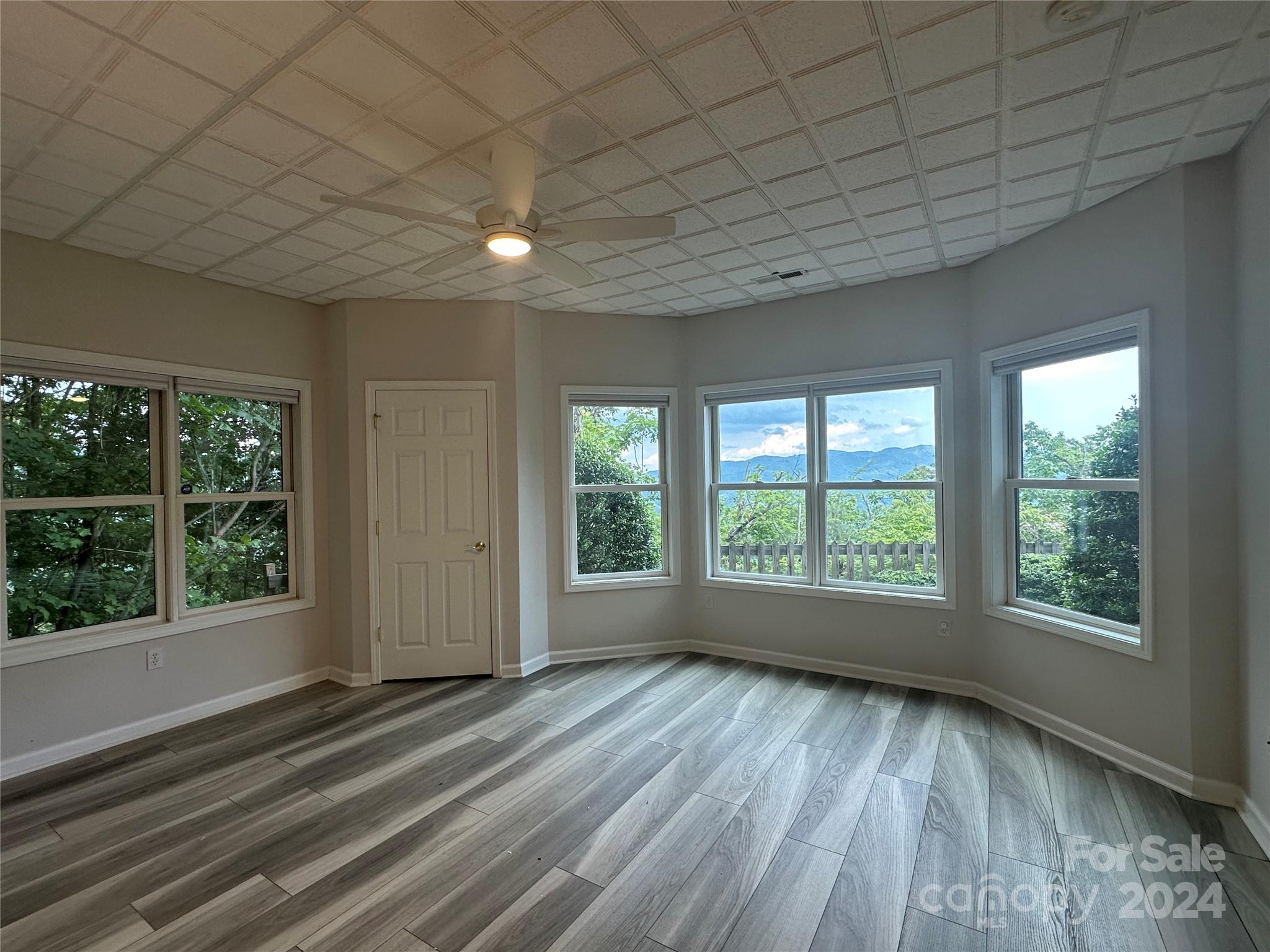 Black Mountain Estates - Residential