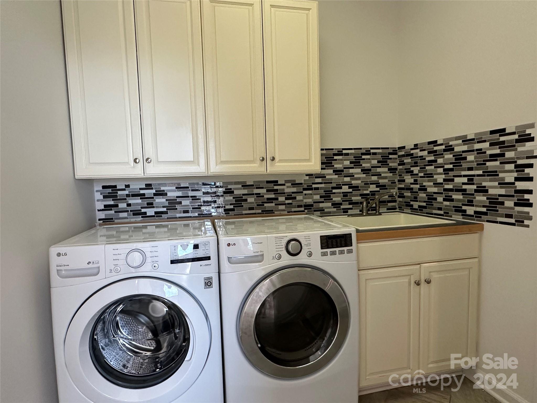 Black Mountain Estates - Residential