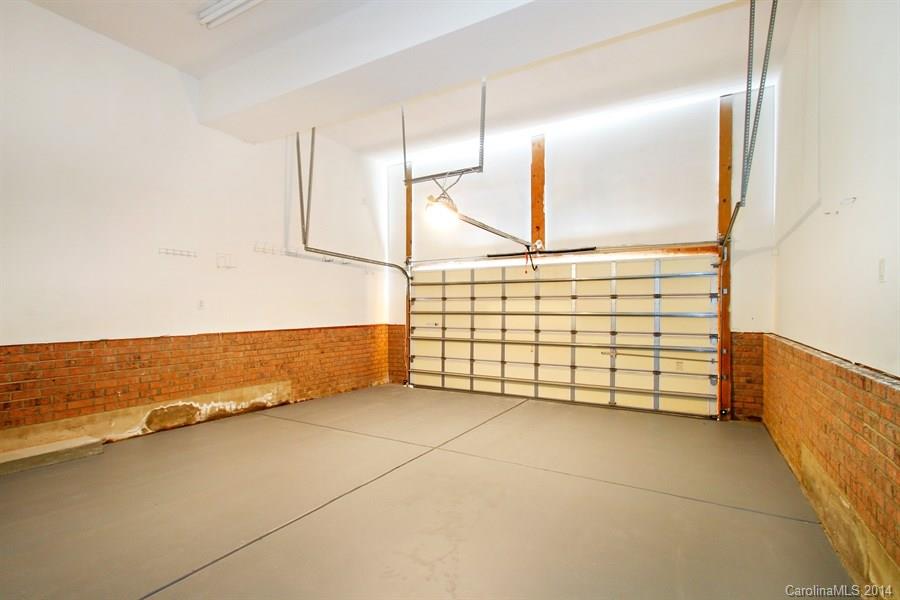 Highland Creek - Residential Lease