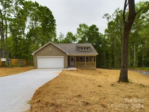 Single Family Residence in Vale NC 4784 Bonnie Brook Court.jpg