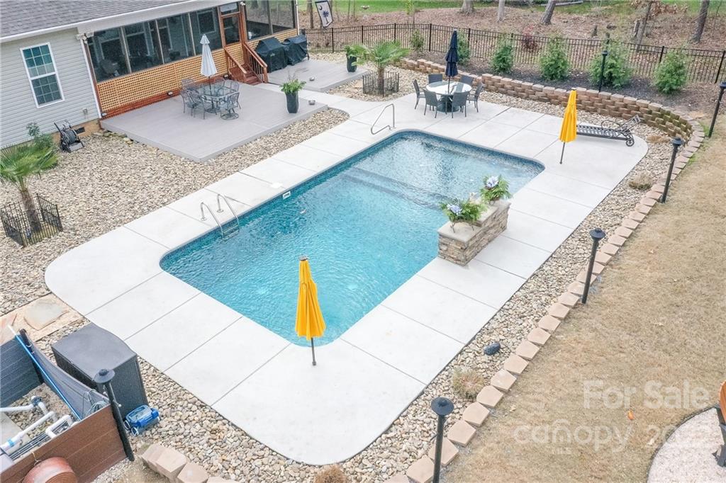 Regal Pines - Residential