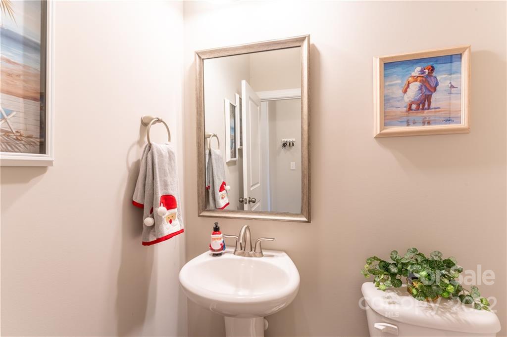 Regal Pines - Residential