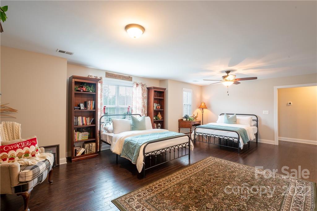 Regal Pines - Residential