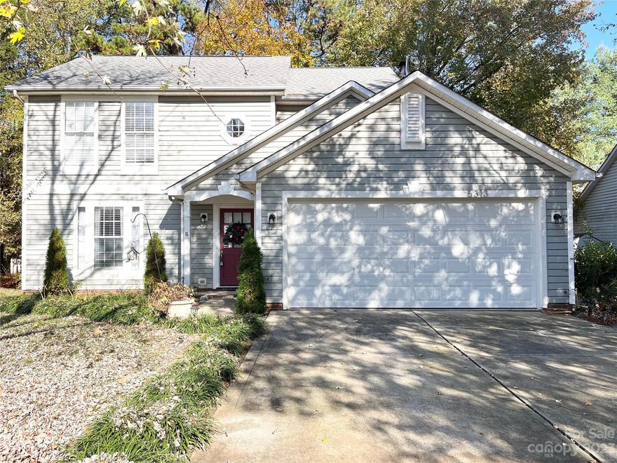 Looking for that perfect starter-home?  Come see this listing - which boasts an oversized back yard - situated in Charlotte’s Farmington subdivision. 

The house features a formal dining room, kitchen, cosy family room and half bath downstairs. Upstairs you will find 3 bedrooms and 2 full bathrooms. 

Large, fenced backyard with huge deck - perfect for entertaining and/or families with outdoor pets.

Low HOA, easy access to WT Harris Blvd, I-85,  I-77 and I-485.