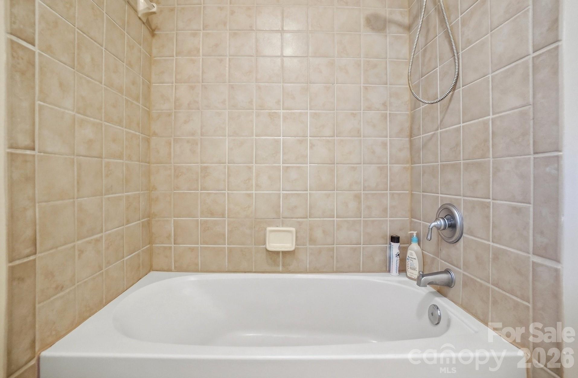 The Estates At Wesley Oaks - Residential