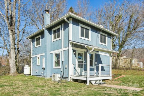 120 Stone Drive Swannanoa NC 28778