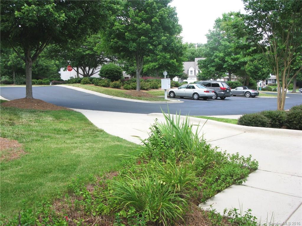 Old Stone Crossing - Residential