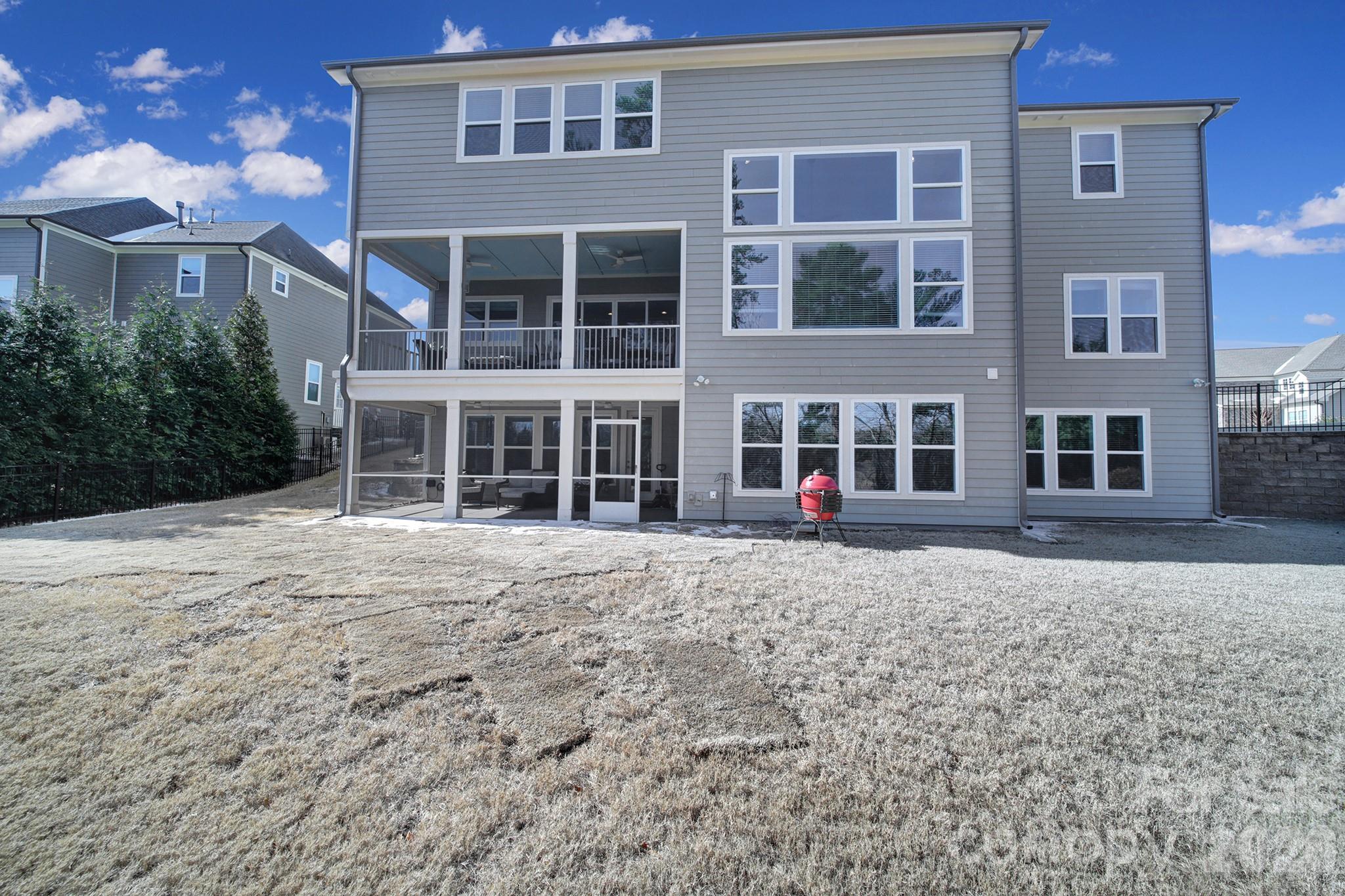 The Palisades - Residential