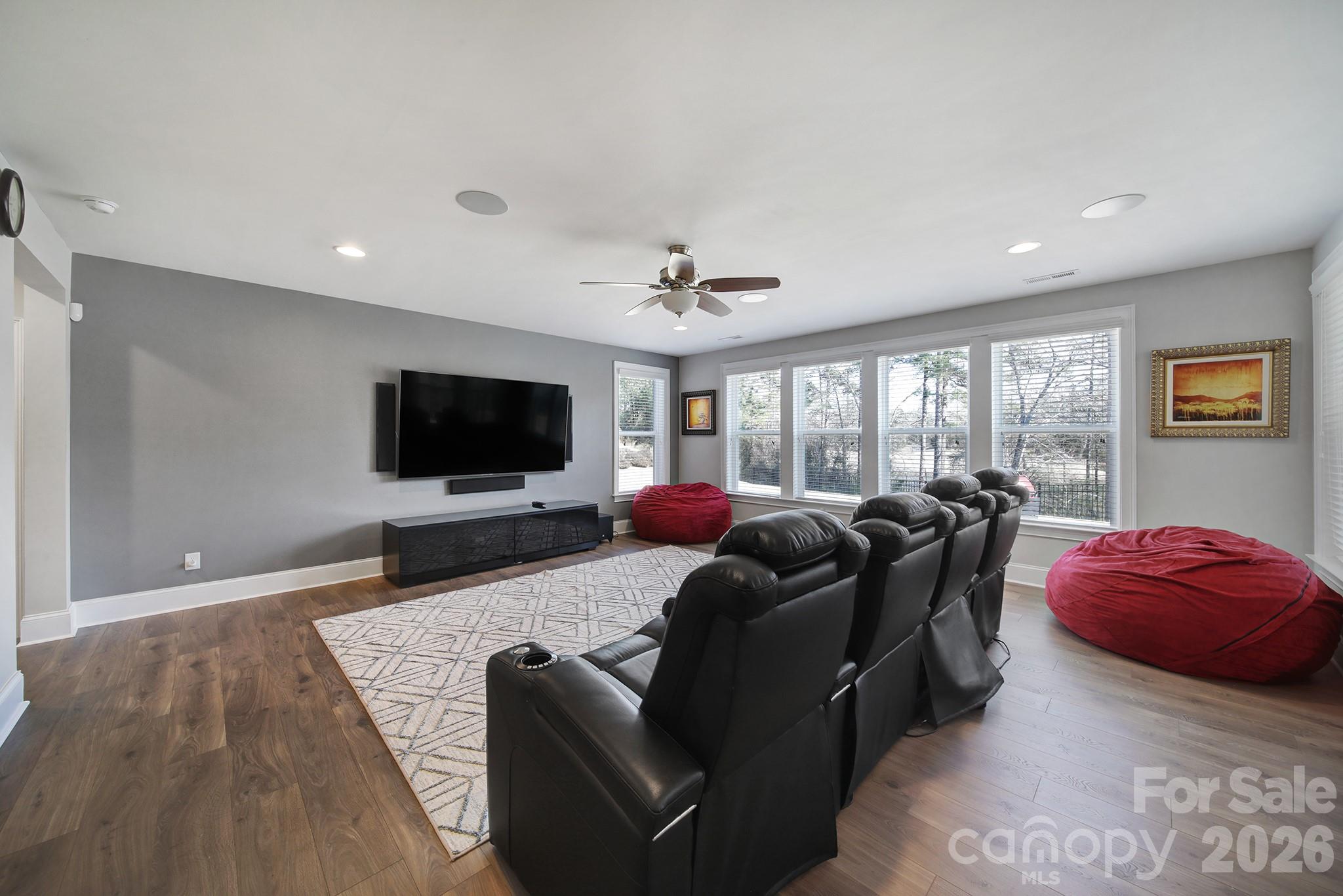 The Palisades - Residential