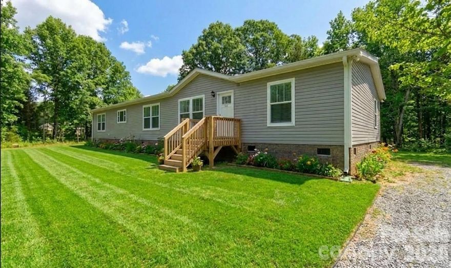 Welcome to 978 Old York Road in the quaint town of Chester, SC!
This stunning brand-new Clayton Home sits on a spacious 3.521-acre lot and offers 2,432 square feet of thoughtfully designed living space. Featuring four bedrooms and two bathrooms, this home boasts a beautiful open-concept layout that’s perfect for both everyday living and entertaining. With modern finishes throughout and plenty of room to spread out indoors and out, this property is truly move-in ready and waiting for its new owners.