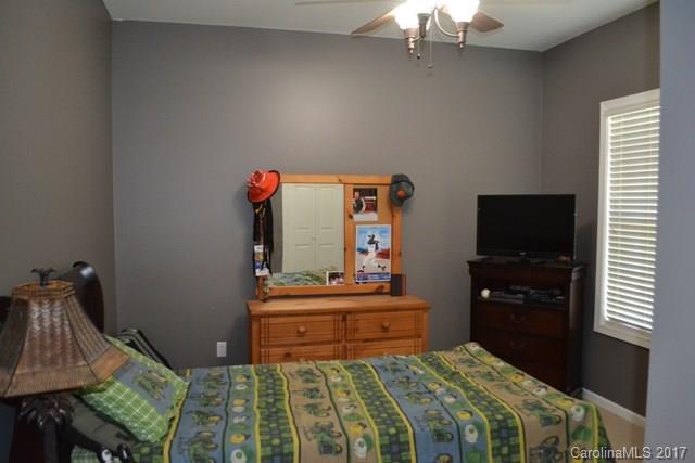 Hunters Ridge - Residential