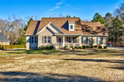 398 Kingsburry Road Clover SC 29710