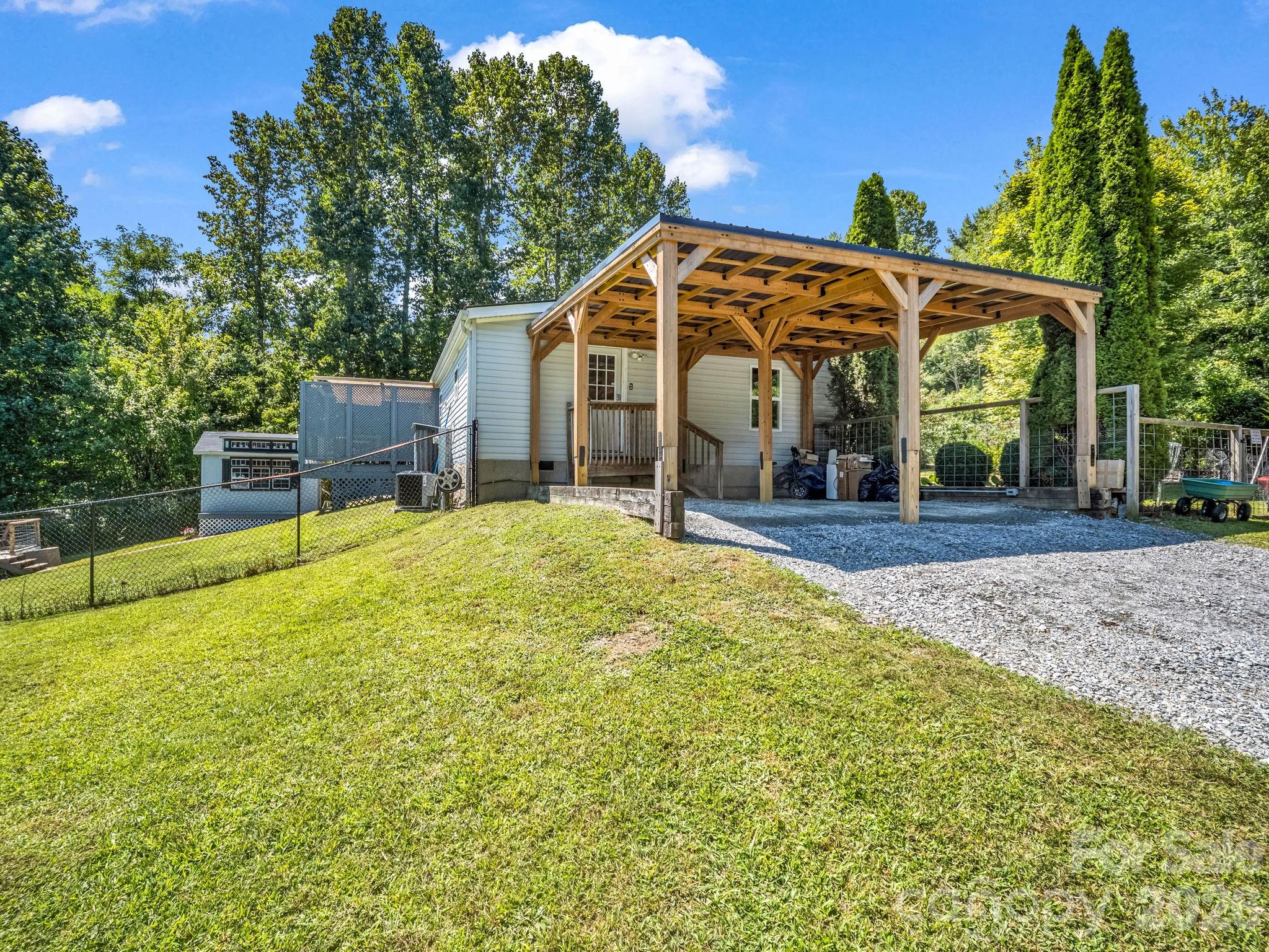 14 Old Possum Holler Road