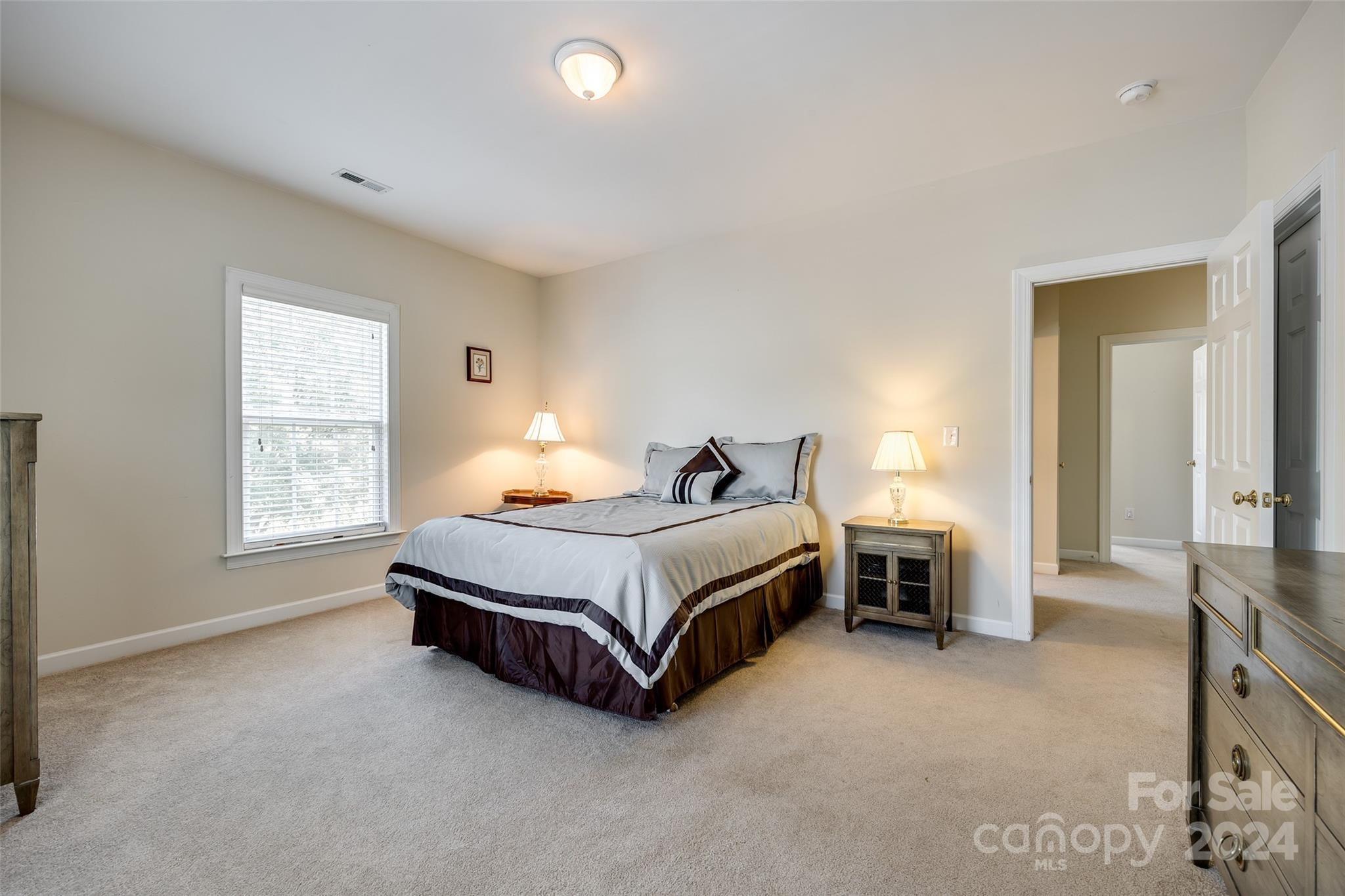 Lake Shore - Residential