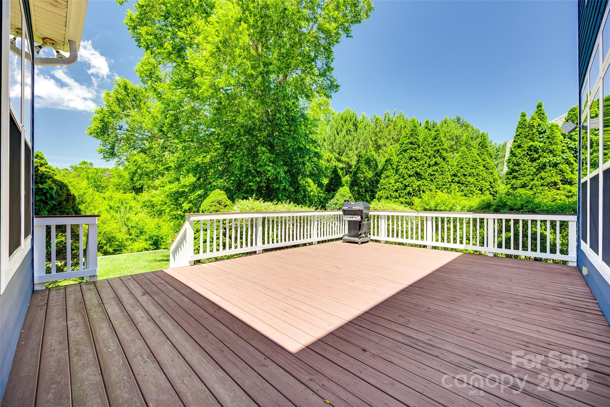 Lake Shore - Residential