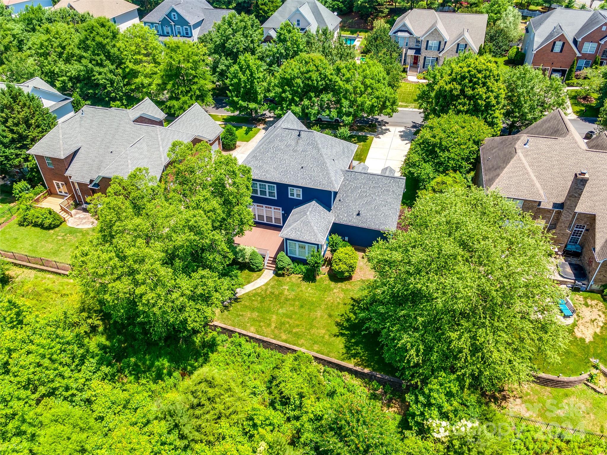 Lake Shore - Residential