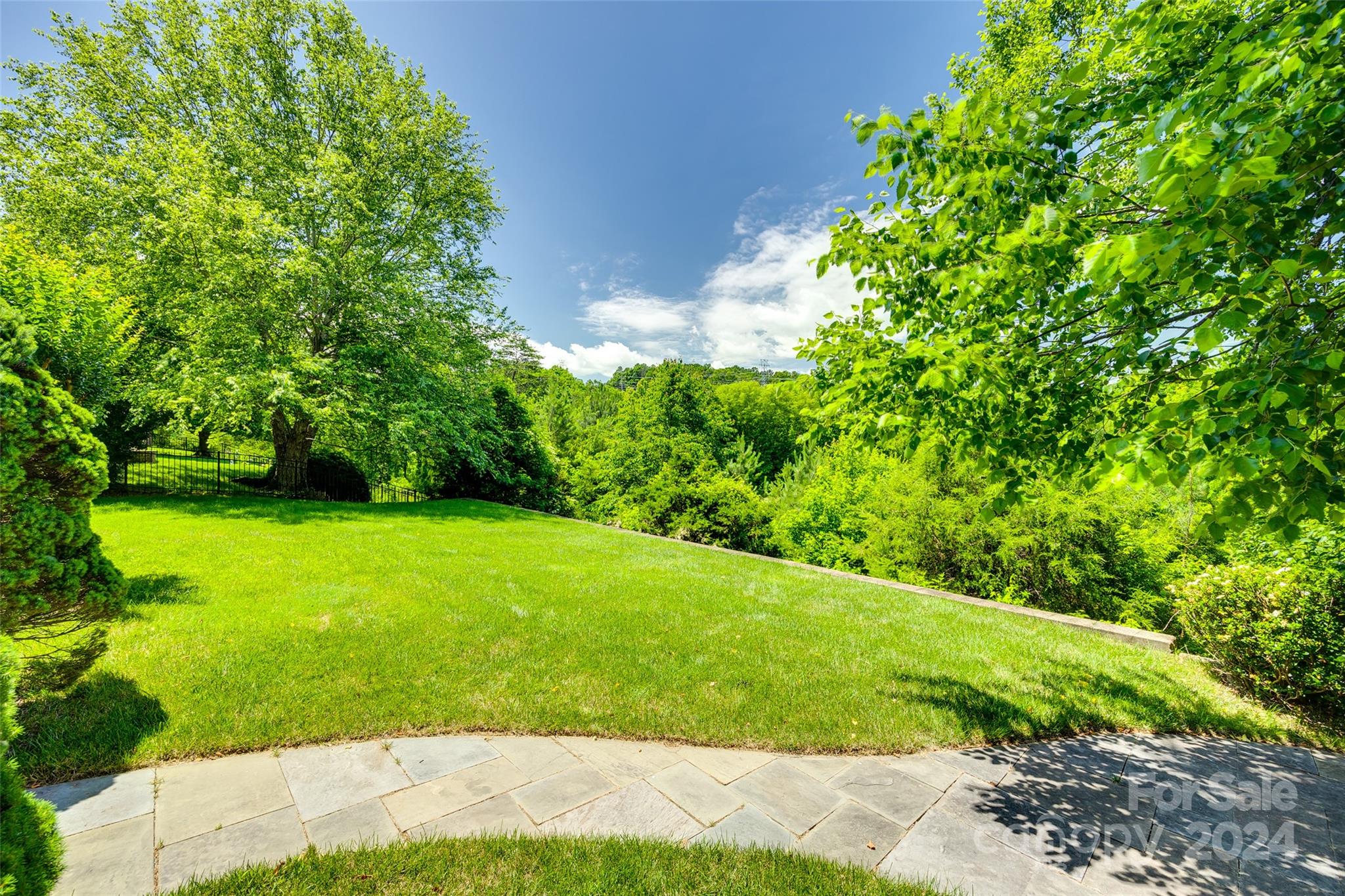 Lake Shore - Residential