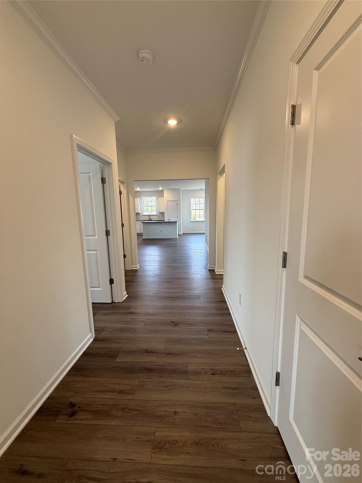 Roselyn - Residential