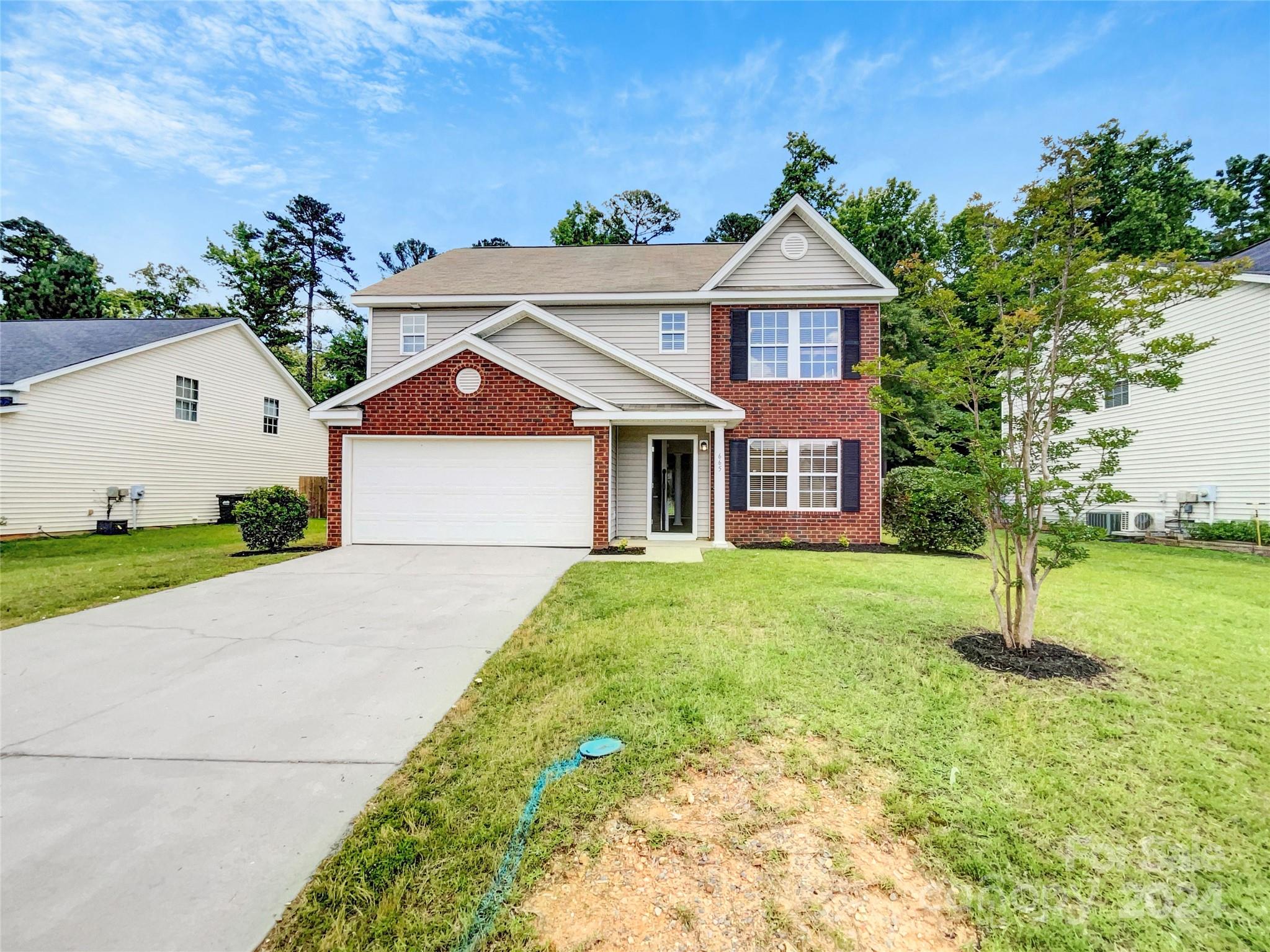 Village Green at Wellsbrook - Residential