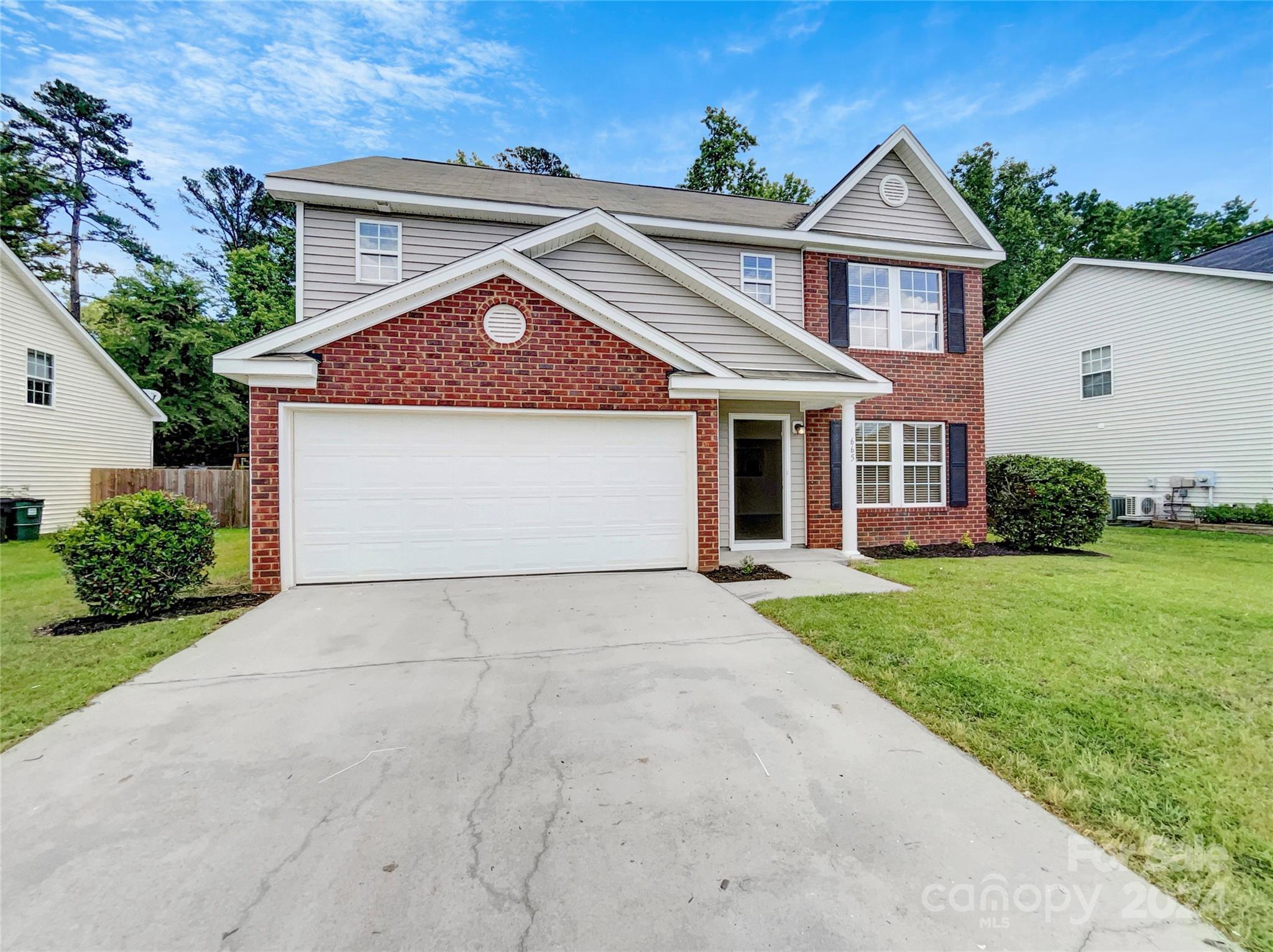 Village Green at Wellsbrook - Residential